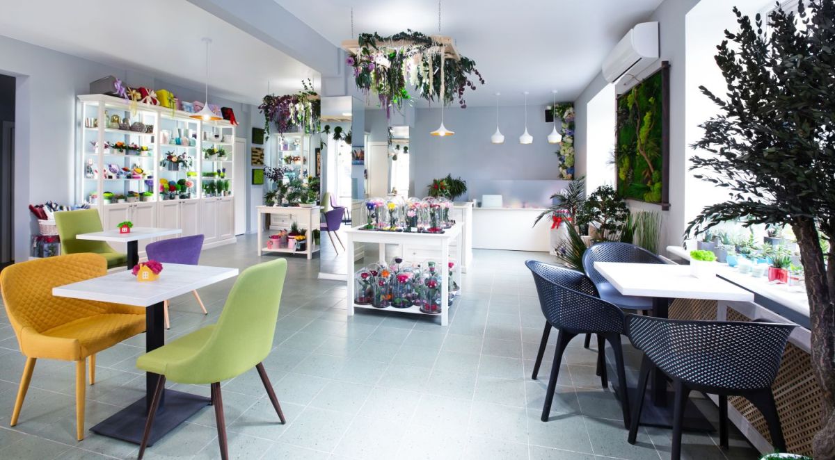 HPL w sanitariatach publicznych – trwałość, higiena i estetyka w jednym